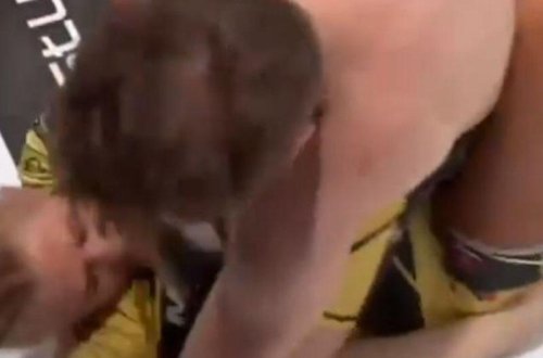 Kişi və qadın idmançının döyüşdürülmə səhnəsi - Sərt reaksiya doğurdu - VİDEO