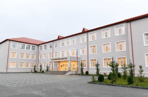 İsmayıllıda 6 saylı tam orta məktəbin yeni binası istifadəyə verildi