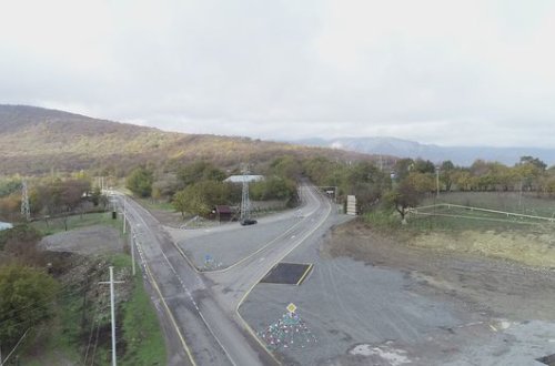 İlham Əliyev yeni yolun açılışında iştirak etdi