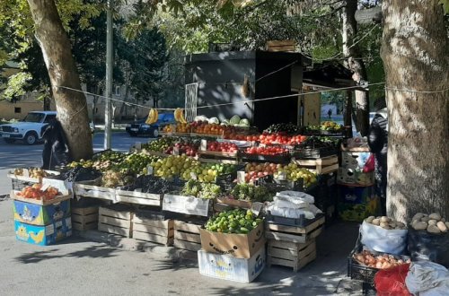 Mingəçevirdə qanunsuz küçə ticarəti ilə məşğul olanlar cərimələnib -FOTO