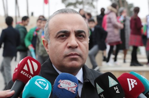 Azay Quliyev: Xalqımız həmişə olduğu kimi, Vətən müharibəsində də Prezidentimizin yanında oldu