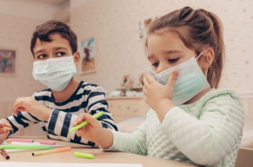 Uşaqlar arasında yayılan yeni qrip: Öskürək, qusma, halsızlıq