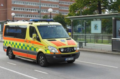 Konsertdə faciə: Yeddinci mərtəbədən insanların üzərinə yıxıldı - FOTO