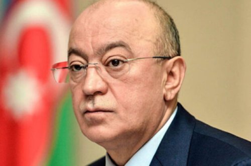 Kəmaləddin Heydərov və qardaşı yola salınır