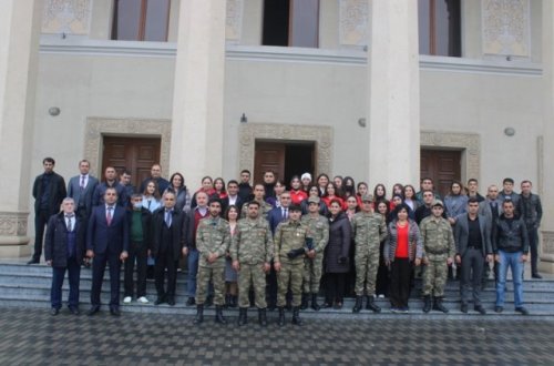 Mingəçevir Dövlət Universitetinin təşkilatçılığı ilə Dövlət Dram Teatrında Zəfər Gününə həsr olunan tədbir keçirilib