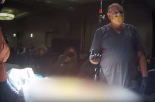 В США на шоу вскрыли тело ветерана Второй мировой войны: билет на мероприятие стоил 500 долларов - ФОТО