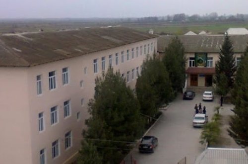 Ağdaş Dövlət Humanitar Kollecində təmir müəmması-paralel olaraq həm cari, həm də əsaslı