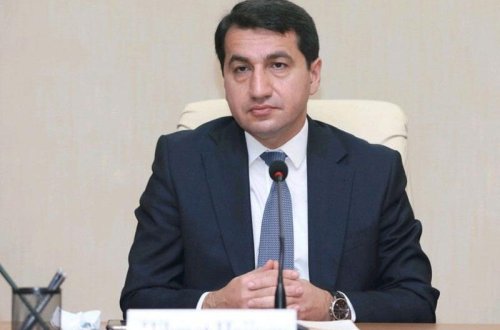 Əgər Ermənistan qonşularla əməkdaşlıq qurarsa, tranzit ölkəyə çevrilə bilər - Hikmət Hacıyev