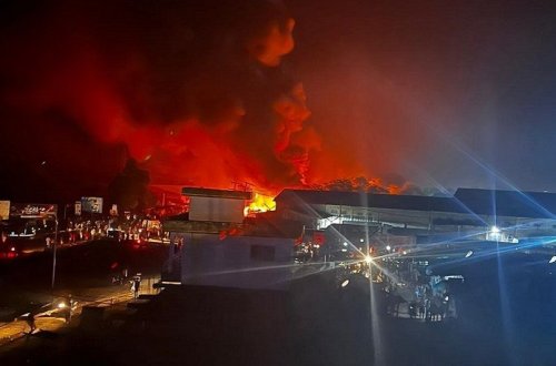 Sera-Leonedə benzin daşıyan avtomobilin partlaması nəticəsində ən azı 100 nəfər ölüb