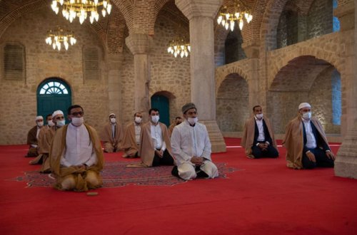 Şuşanın Yuxarı Gövhər Ağa məscidində “Şükür” namazı qılınıb - FOTO/VİDEO