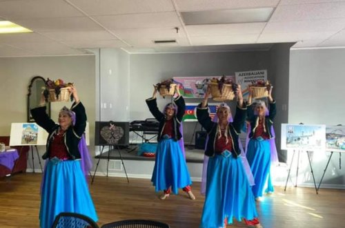 В американском городе отметили День Победы - ФОТО