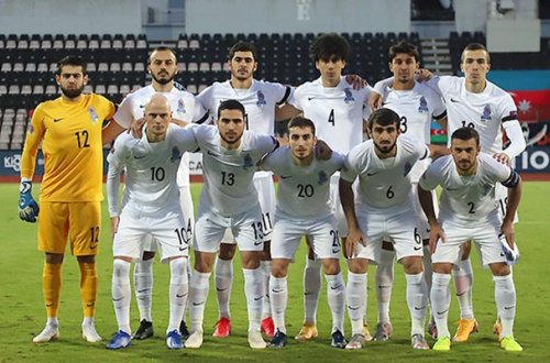 DÇ-2022: Azərbaycan - Lüksemburq matçı başlayıb