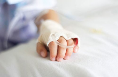 Azərbaycanda uşaq pnevmoniyadan öldü