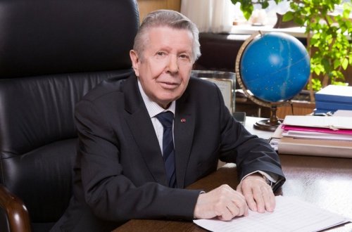 Keçmiş SSRİ-nin nüfuzlu səhiyyə naziri vəfat edib