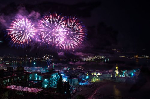 Bu ölkədə Yeni il şənlikləri qadağan edildi