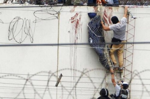 Ekvador həbsxanasında qiyam və toqquşmalarda ölənlərin sayı 68 nəfərə çatıb