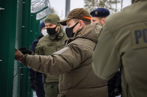 Estoniya sərhədini 130 kilometrlik tikanlı məftillə qorumağa hazırlaşır