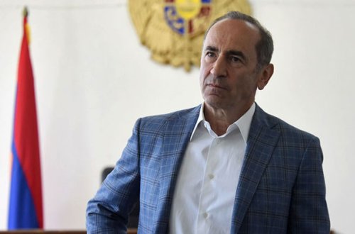 Koçaryan Paşinyanı istefaya səslədi