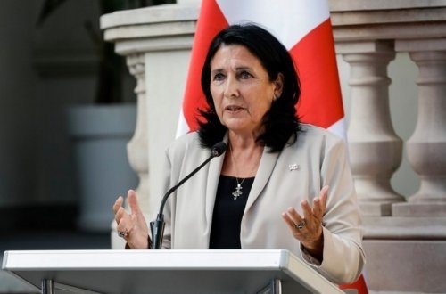 Gürcüstan Prezidenti: “Mixeil Saakaşvilinin ləyaqəti qorunmalıdır”