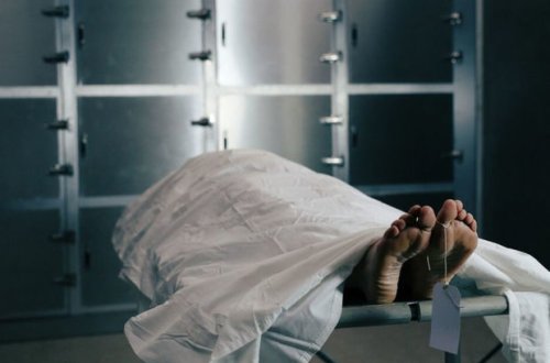 В Хызы найдено тело неизвестного мужчины - ФОТО