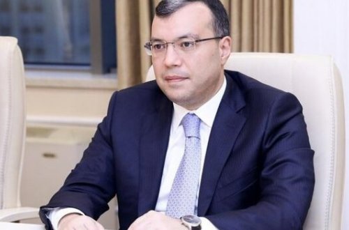 Azərbaycanda nazir koronavirusa yoluxdu