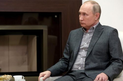 Putin üçüncü doza vaksin vurdurdu