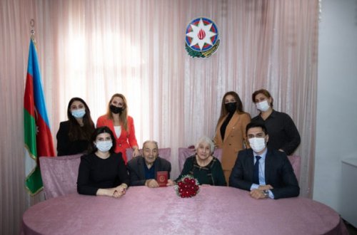 Bakıda 87 yaşlı kişi və 78 yaşlı qadın ailə qurdu - FOTO