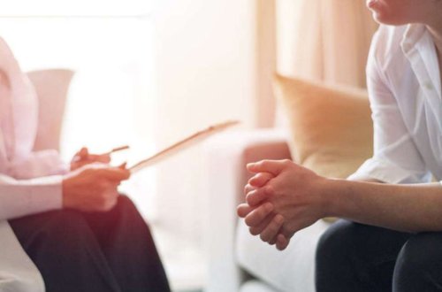 Bakı məktəblərində psixoloq ştatı artırıla bilər - RƏSMİ