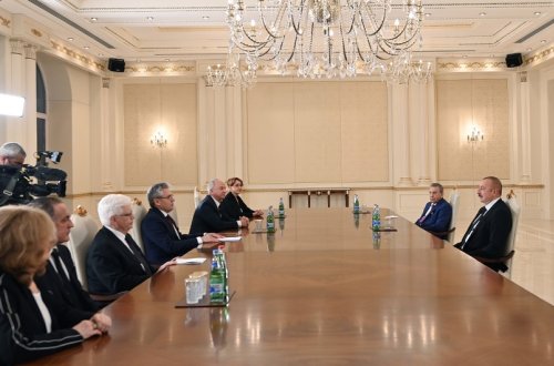 İlham Əliyev Rusiyanın Elmlər Akademiyasının prezidentini qəbul edib