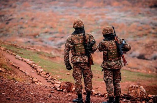 Azərbaycan daha bir hərbçini və bir mülki şəxsi Ermənistana təhvil verdi