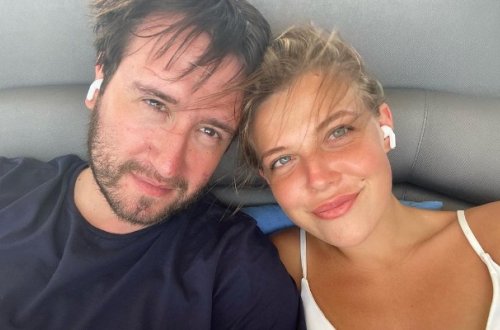 Teymur nişanlısı ilə yeni fotosunu paylaşdı