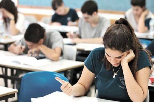 Ali məktəblərə qəbul proqramında dəyişiklik edildi - RƏSMİ