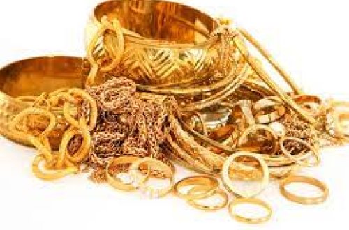 Şamaxıda qadını şəkillərini sosial şəbəkədə yayacağı ilə hədələyərək qızıllarını alan şəxs tutulub