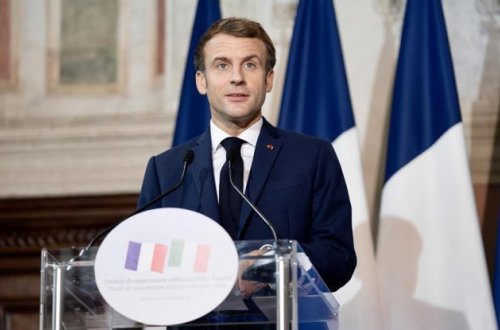 Makrona ləqəb qoşdular: Consonun məktubundan sonra əsəb tutması keçirir