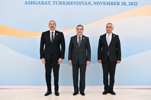 Prezident İlham Əliyev Aşqabadda İƏT-in XV Zirvə toplantısında iştirak edir -FOTO