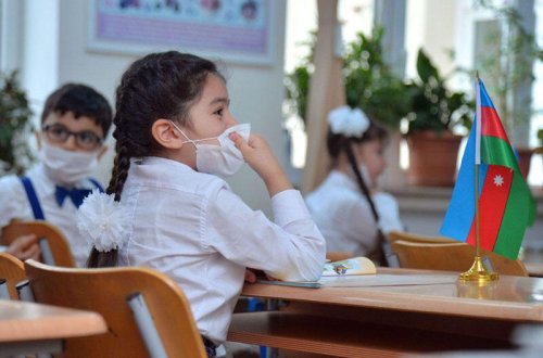 Daha bir məktəbdə əyani tədris bərpa olundu