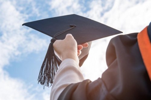 “Peşə təhsili haqqında” qanuna dəyişikliklər təsdiqlənib