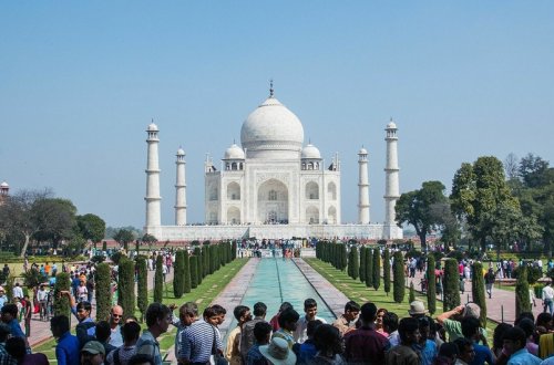 Hindistana gələn əcnəbilər üçün yeni qaydalar tətbiq olunur