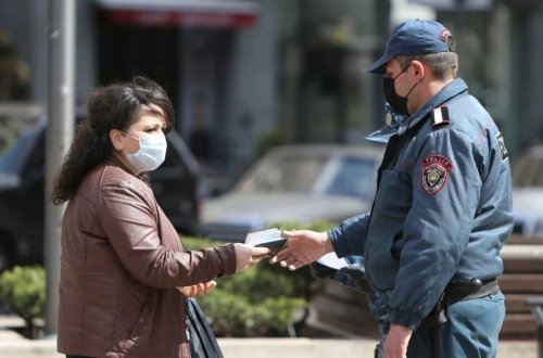 Ermənistanda yeni karantin qaydaları tətbiq ediləcək