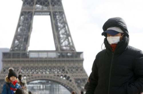 Parisdə hətta küçədə maska ​​taxmaq yenidən məcburi oldu