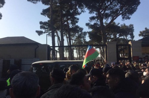 Şəhid hərbçilərimiz II Şəhidlər Xiyabanında dəfn olunur - YENİLƏNİB - FOTO