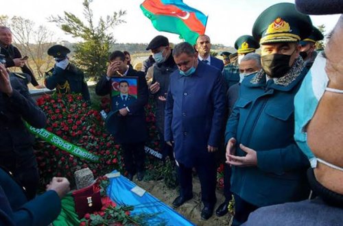 Şəhid kapitan Xəyyam Əliyev dəfn edildi - Fotolar