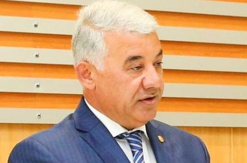 Əbədi mövzu - RAMİZ GÖYÜŞOV YAZIR