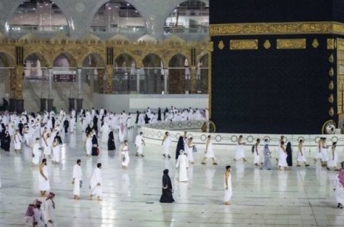 “Omikron”a görə ümrə şərtlərini dəyişdilər