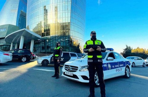 Yol polisi əlillərlə bağlı sürücülərə müraciət etdi