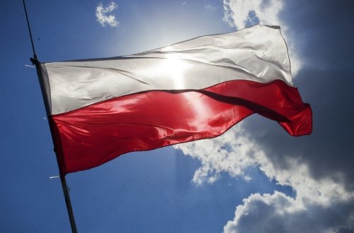 Macarıstan və Çexiya Polşaya hərbi tağım göndərir