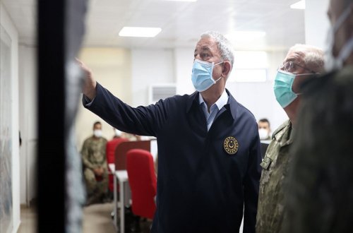 Hulusi Akar Suriya ilə sərhədə gedib