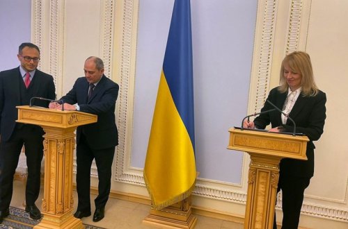 Спикер Верховной рады: Украина поддерживает территориальную целостность Азербайджана