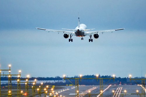 Özbəkistan bəzi ölkələrə uçuşları dayandırdı