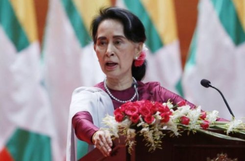 Власти Мьянмы приговорили экс-госсоветника Аун Сан Су Чжи к четырем годам тюрьмы